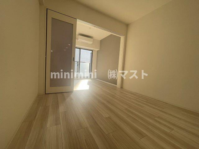 大阪市西区西本町２丁目の賃貸マンションの居間・リビング
