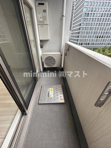 大阪市西区江戸堀１丁目の賃貸マンションのバルコニー