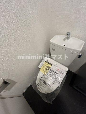 大阪市西区九条南３丁目の賃貸マンションのトイレ