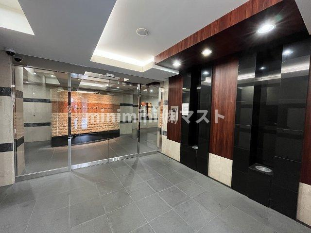 大阪市西区京町堀１丁目の賃貸マンションのロビー