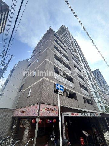 大阪市西区新町１丁目の賃貸マンションの外観