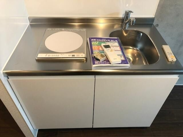 アンソレイエ西小山のキッチン