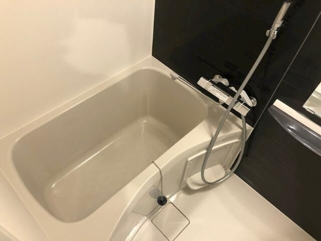 アンソレイエ西小山の浴室