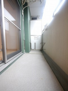 グランドガーラ横濱万世町のバルコニー