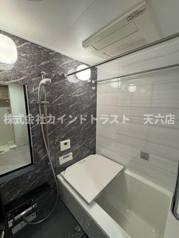 プレサンスロジェ大阪南森町の浴室|日々の暮らしに欠かせないお風呂です