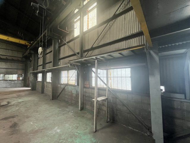 小川6丁目倉庫