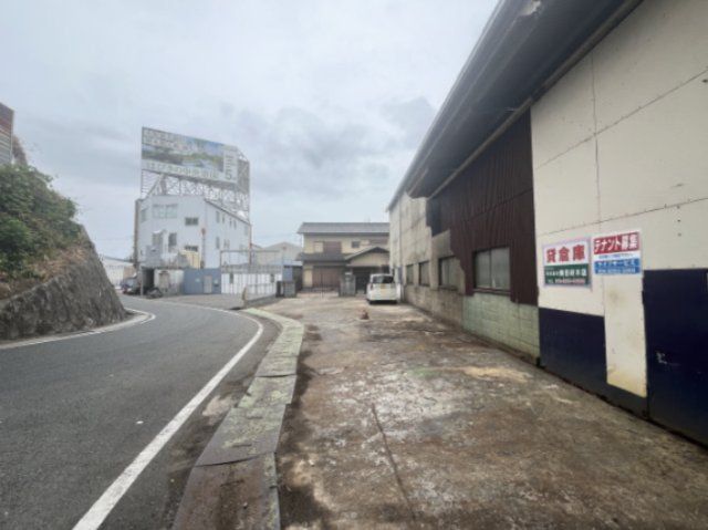 小川6丁目倉庫