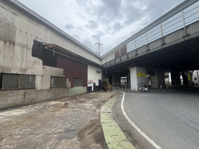 小川6丁目倉庫