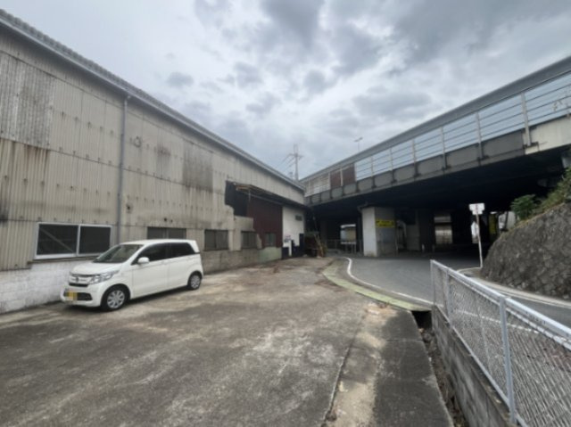 小川6丁目倉庫