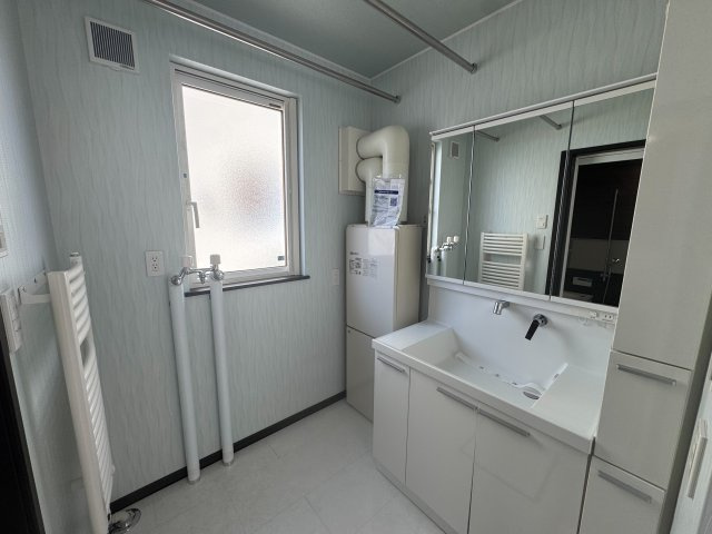 星置3条1丁目　一戸建ての独立洗面台