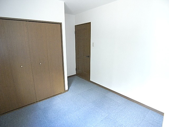 シャトー東寝屋川の収納