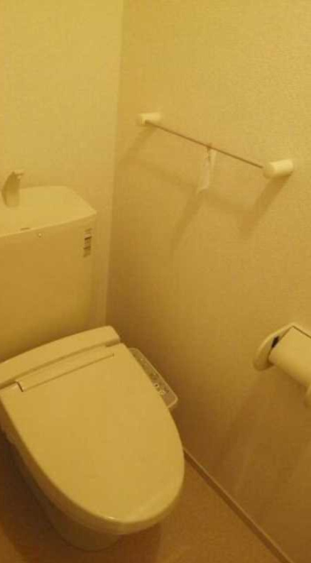 ベル大倉山イーストのトイレ|清潔感のあるトイレです！