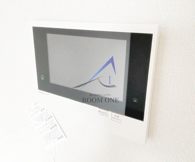 SHOKEN Residence横浜鶴見Ⅳのセキュリティ|モニター付きインターホンです。