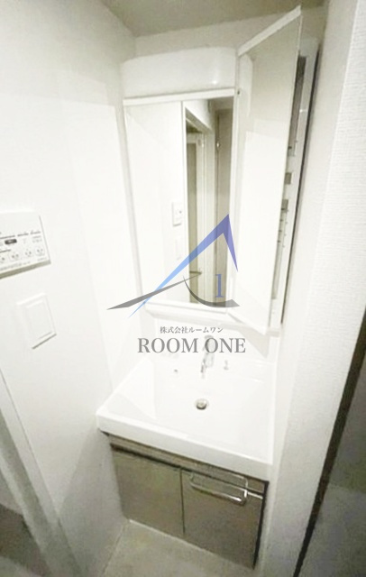 SHOKEN Residence横浜鶴見Ⅳの洗面所|洗面台です。