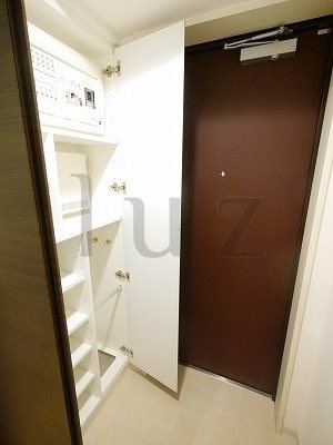 ラリーズの玄関