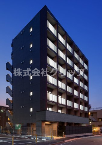 Le'a横濱西口弐番館の外観