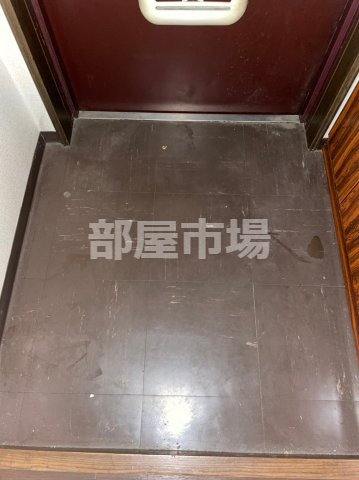 ウインベルデュエット入谷の玄関