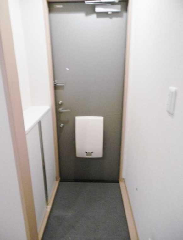 ANNEX92　礼金0　角部屋　独立洗面台の玄関