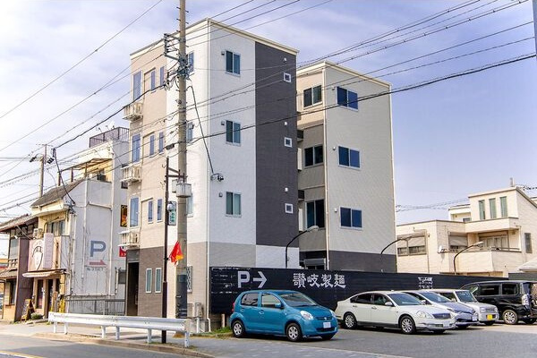 SELENITE日比野(セレナイトヒビノ)の周辺