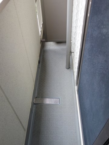 グランメゾンのバルコニー