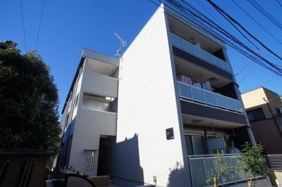 リブリ・カルミアの外観