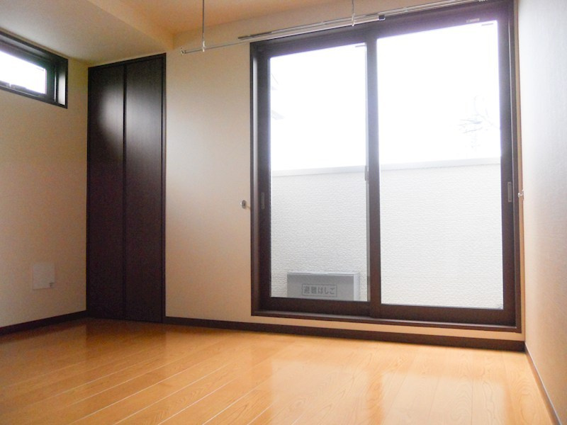CLASSICA の居間・リビング|別部屋参照写真