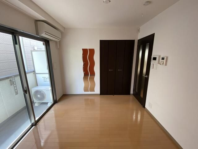 Ｐｒｉｎｔｅｍｐｓ東岸町の居間・リビング