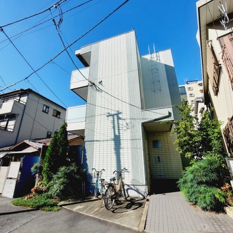 カシュカシュのエントランス