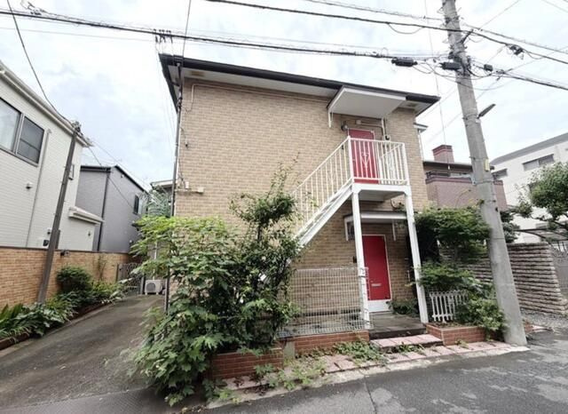 イナリハイツの外観