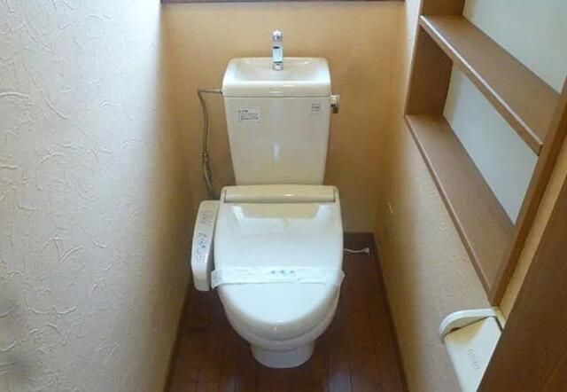 イナリハイツのトイレ