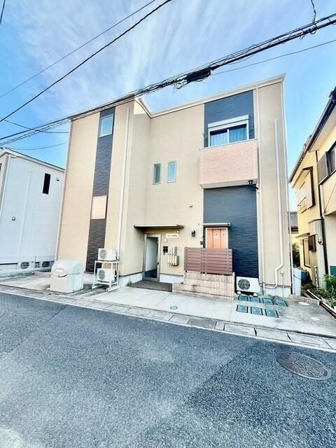 クレア堀崎町の外観