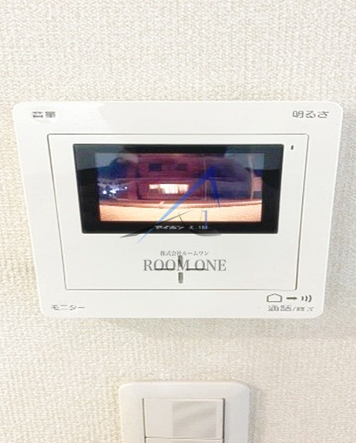フォレスト北千住 のセキュリティ|モニター付きインターホンです。