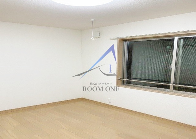 フォレスト北千住 の居間・リビング|洋室のお部屋です。