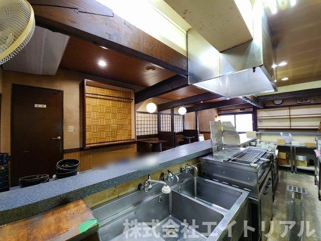 安城市緑町2丁目　住居付店舗の内装|1階