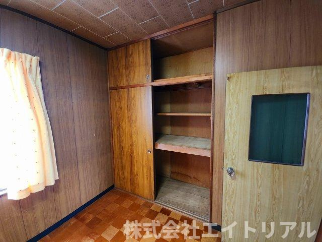 安城市緑町2丁目　住居付店舗の内装|2階
