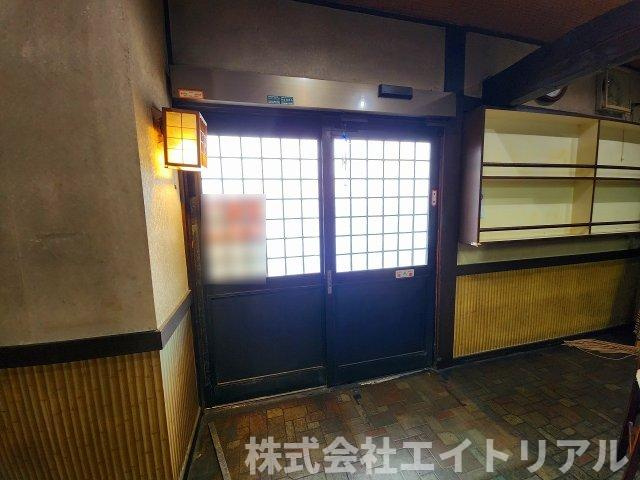 安城市緑町2丁目　住居付店舗の外観