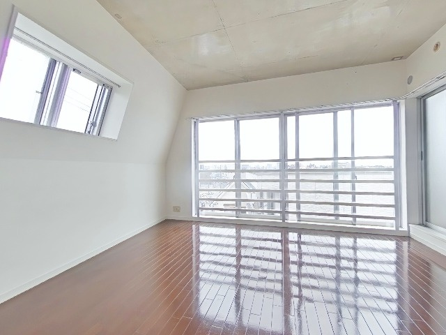 STEP IN HOUSEの洋室