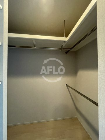 プラウド難波の収納|プラウド難波　　ウォークインクローゼット