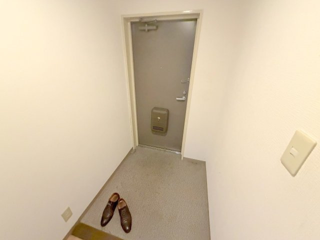ミツヤパークウエストの玄関