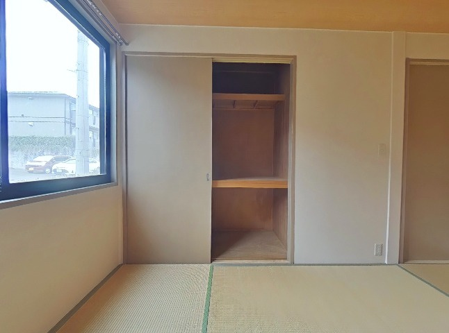 サンビレッジ南春日丘J棟の収納