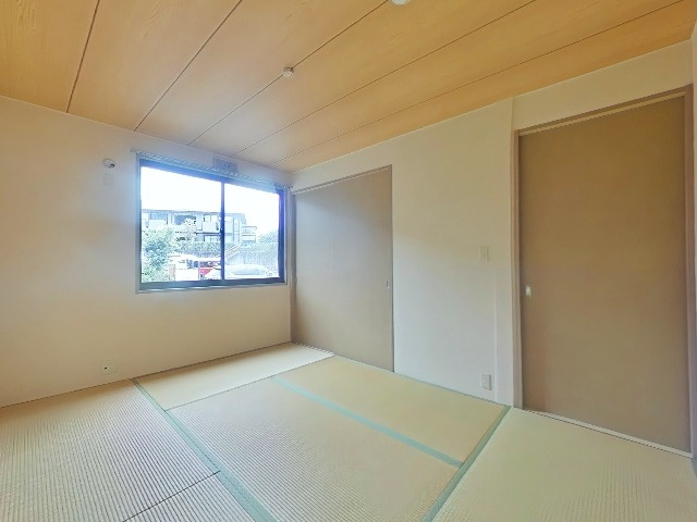 サンビレッジ南春日丘F棟の和室
