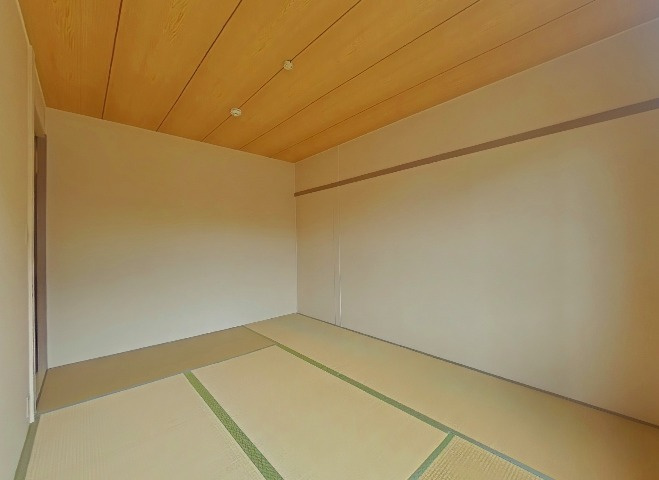 サンビレッジ南春日丘J棟の和室