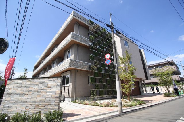 桜山パレスの外観