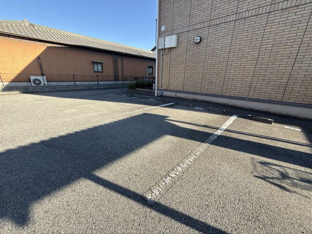 ヴァルト　Ｂ棟の駐車場