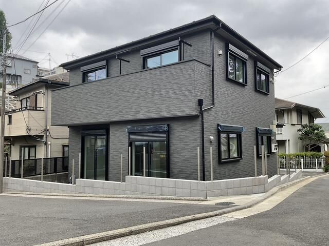 エテルノの外観