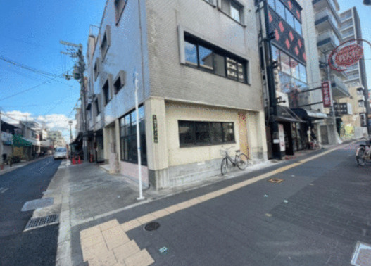 大阪市城東区関目３丁目の店舗一部
