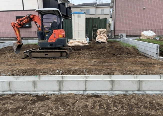 【外観】 | 販売されている全ての土地が、宅地用の土地であるとは限りません。都市計画法に基づき、基本的に住宅を建てることができるのは土地計画区であることに加え、市街化区域として定められている地域のみとなっています。