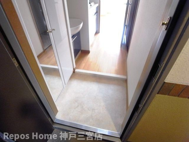 プレサンス神戸みなと元町のバルコニー