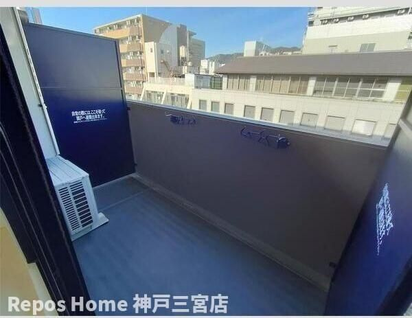 S-RESIDENCE神戸磯上通のバルコニー