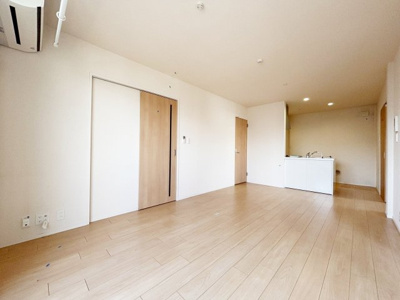 ※別部屋参考写真となります